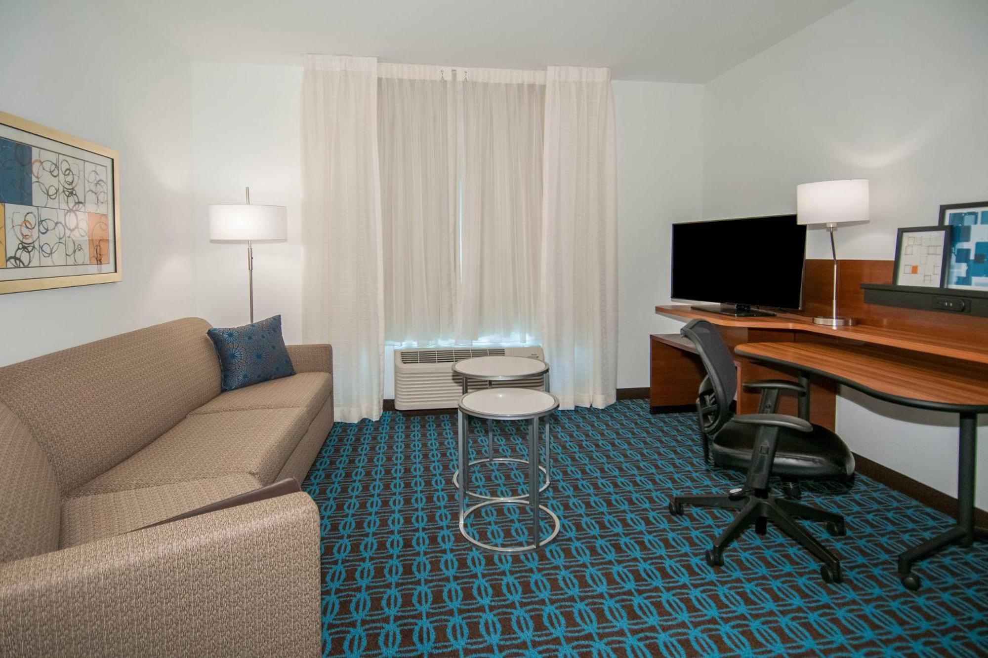 Fairfield Inn & Suites By Marriott Лаплас Екстериор снимка