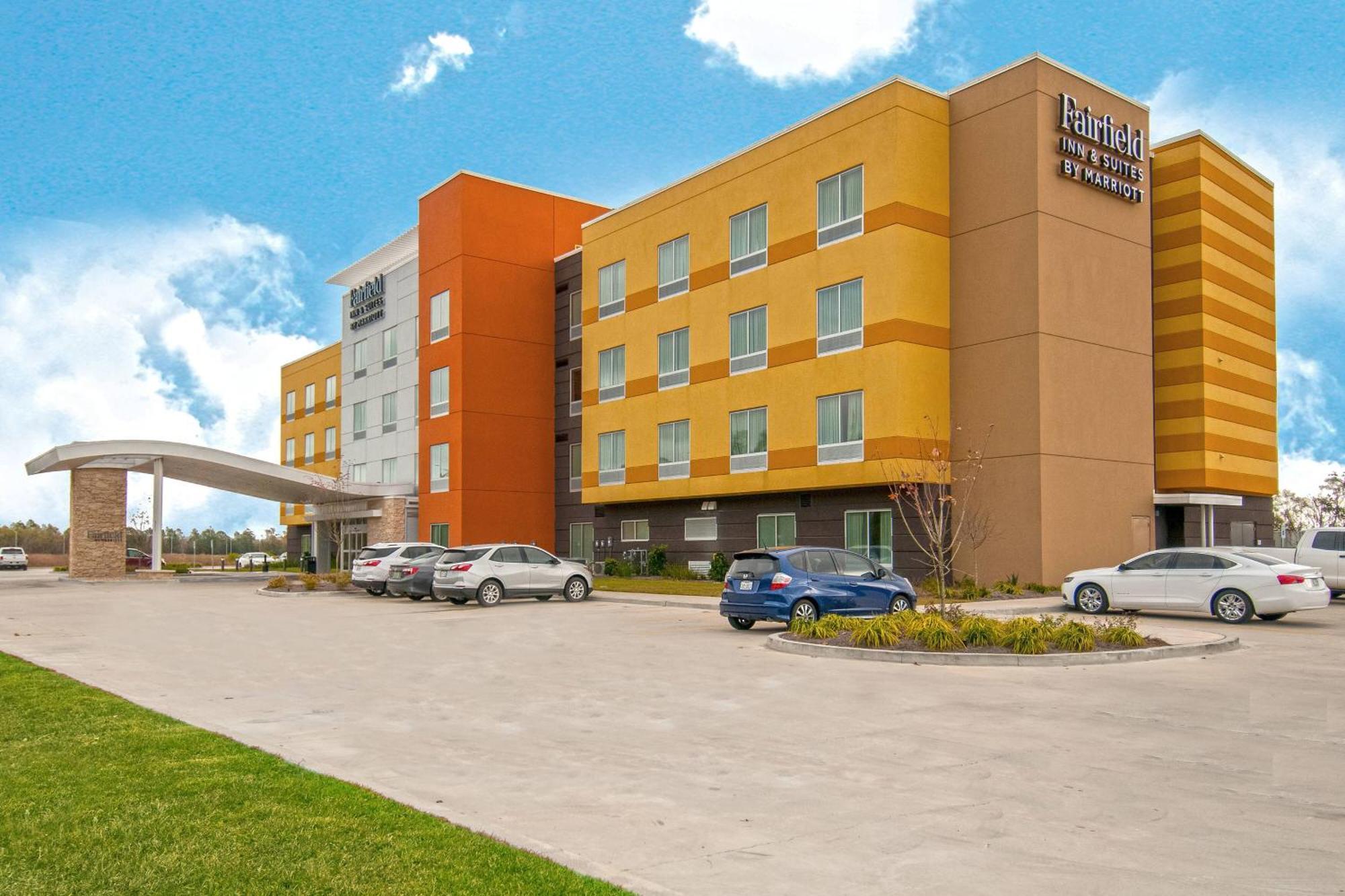 Fairfield Inn & Suites By Marriott Лаплас Екстериор снимка